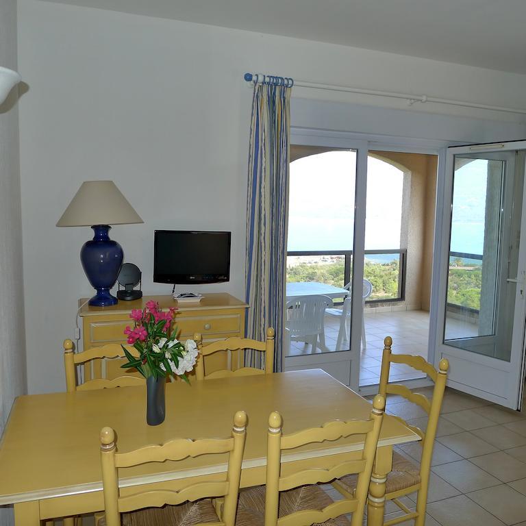 Marina Di Fiori Apartment Propriano  Room photo